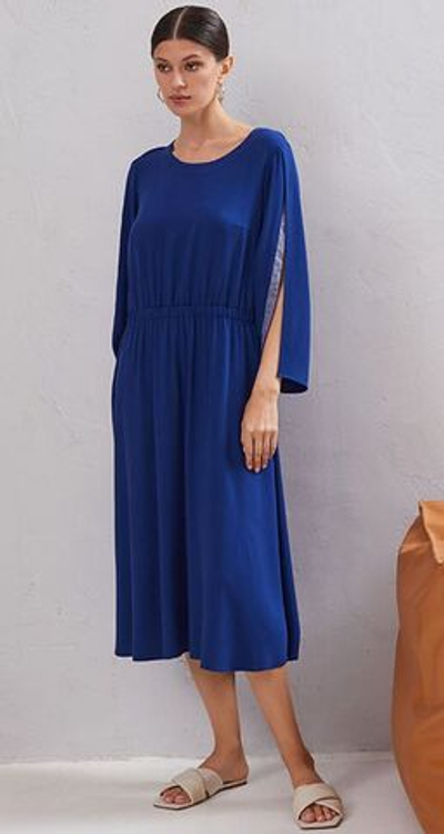 Длинное свободное платье с красивой спинкой (Размер: M) (Цвет: синий)