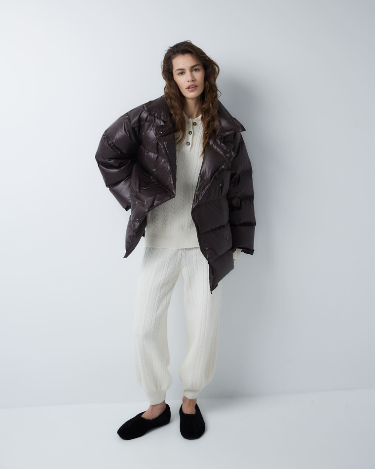 Пуховик двубортный укороченный темный шоколад