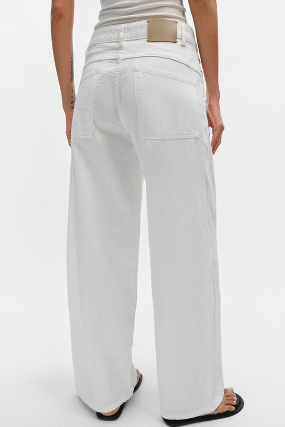 ZARA ДЖИНСЫ ZW COLLECTION LOOSE BARREL СО СРЕДНЕЙ ПОСАДКОЙ, БЕЛЫЙ