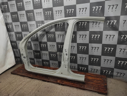 Боковина левая LADA Vesta 15-нв Новая Оригинал 8450102327