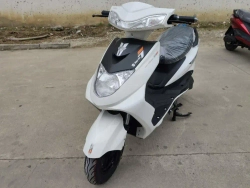 Электроскутер Green Camel Трофи (60V 1500W R10)