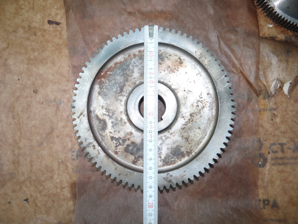 Шестерня гитары z=80 185х30мм