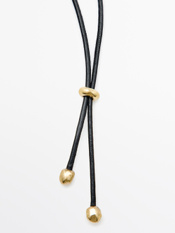 Massimo Dutti Ожерелье с подвеской в форме зерен какао, золотистый