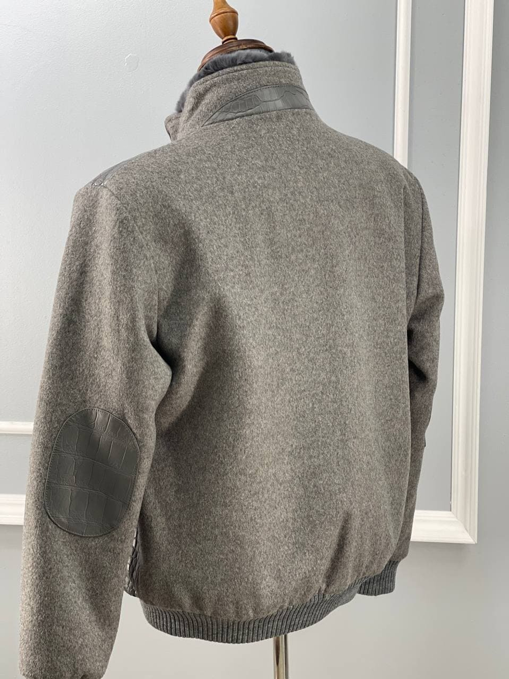 Куртка Loro Piana с мехом