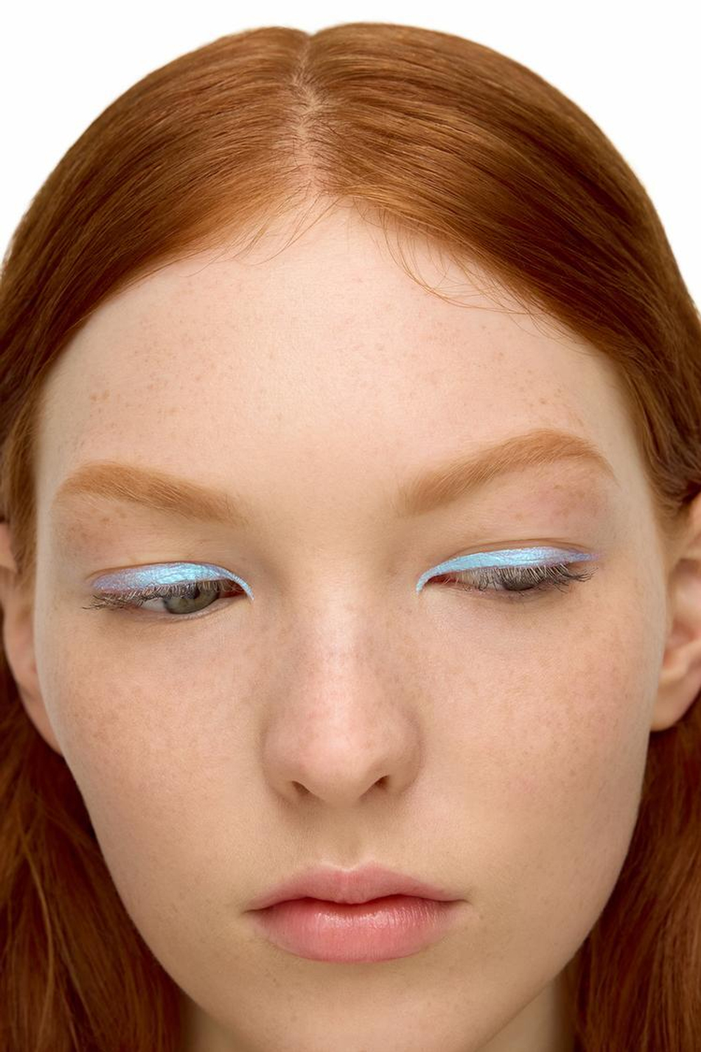 ZARA Жидкая подводка для глаз