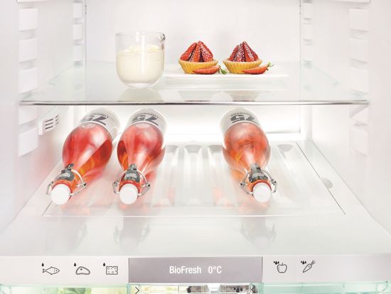 Холодильник Liebherr CBNbe 5778