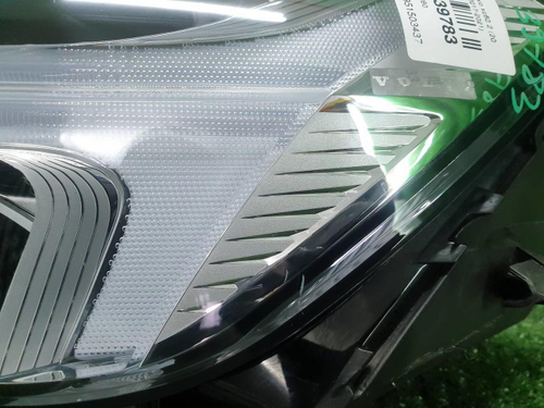 Фара левая Volvo XC60 2 (2017-2021) LED