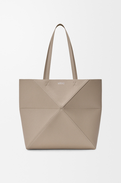 Loewe Средняя сумка-тоут Puzzle Fold из мягкой зернистой телячьей кожи, цвет глины