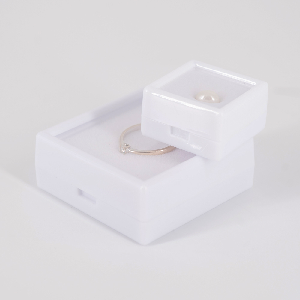 Футляр под вставки (пластиковое окно), 50х50х20 мм