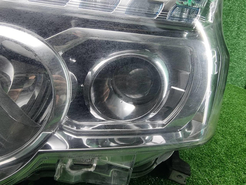 Фара левая Nissan X-Trail Т31 (2010-2015) ксенон