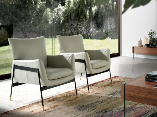 Кресло мягкое KF-A002-M1205 /5042 кожа Испания