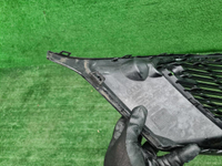 Решетка переднего бампера Audi Q8 (18-23) S-line