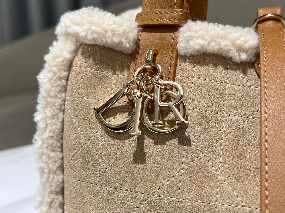 Christian Dior Small Toujours Bag 23 cm
