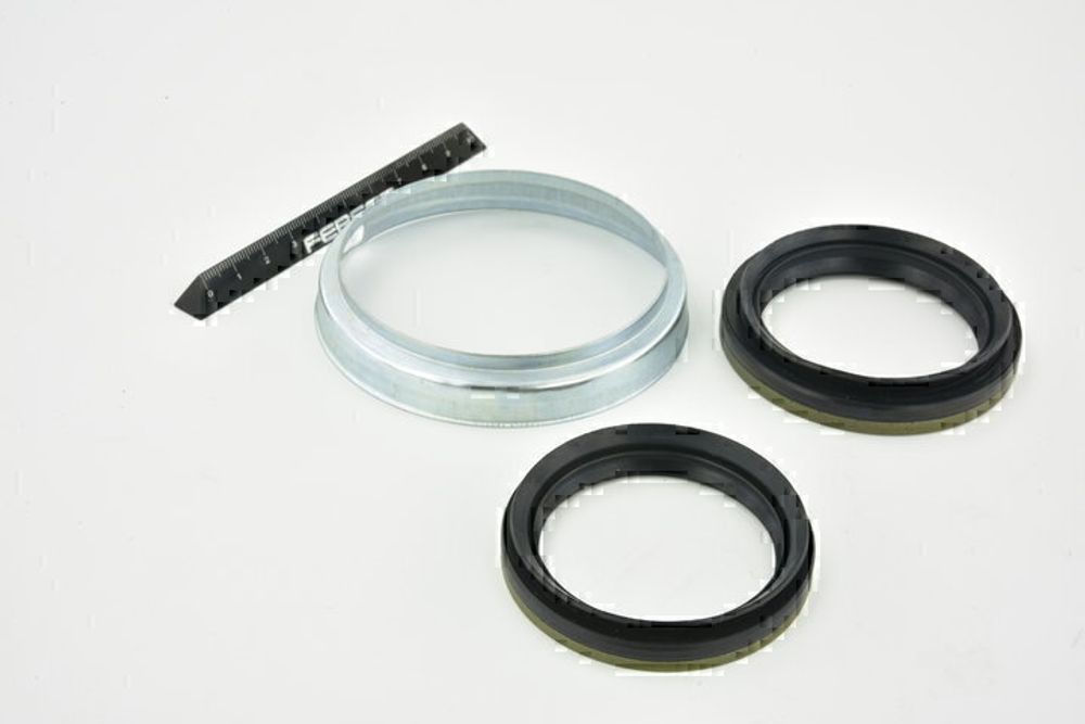 Сальники ступицы Febest KIT1 TOYOTA