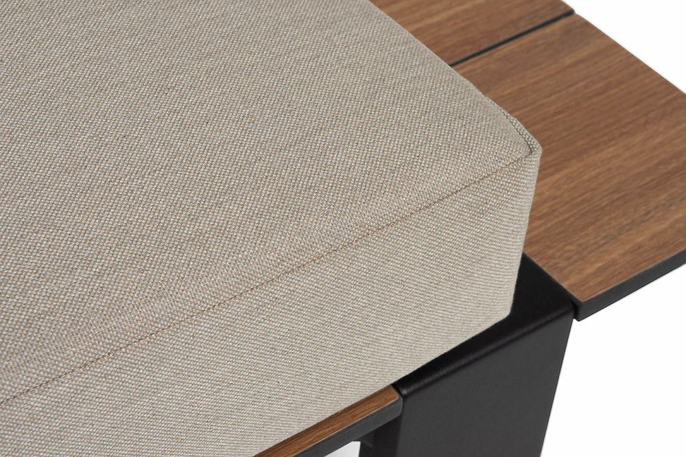 "Тулон" левый модуль, каркас алюминий, HPL "дуб", черный муар, ткань бежевая 15052