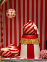 Новогодняя ароматическая свеча-шар "На манеже"