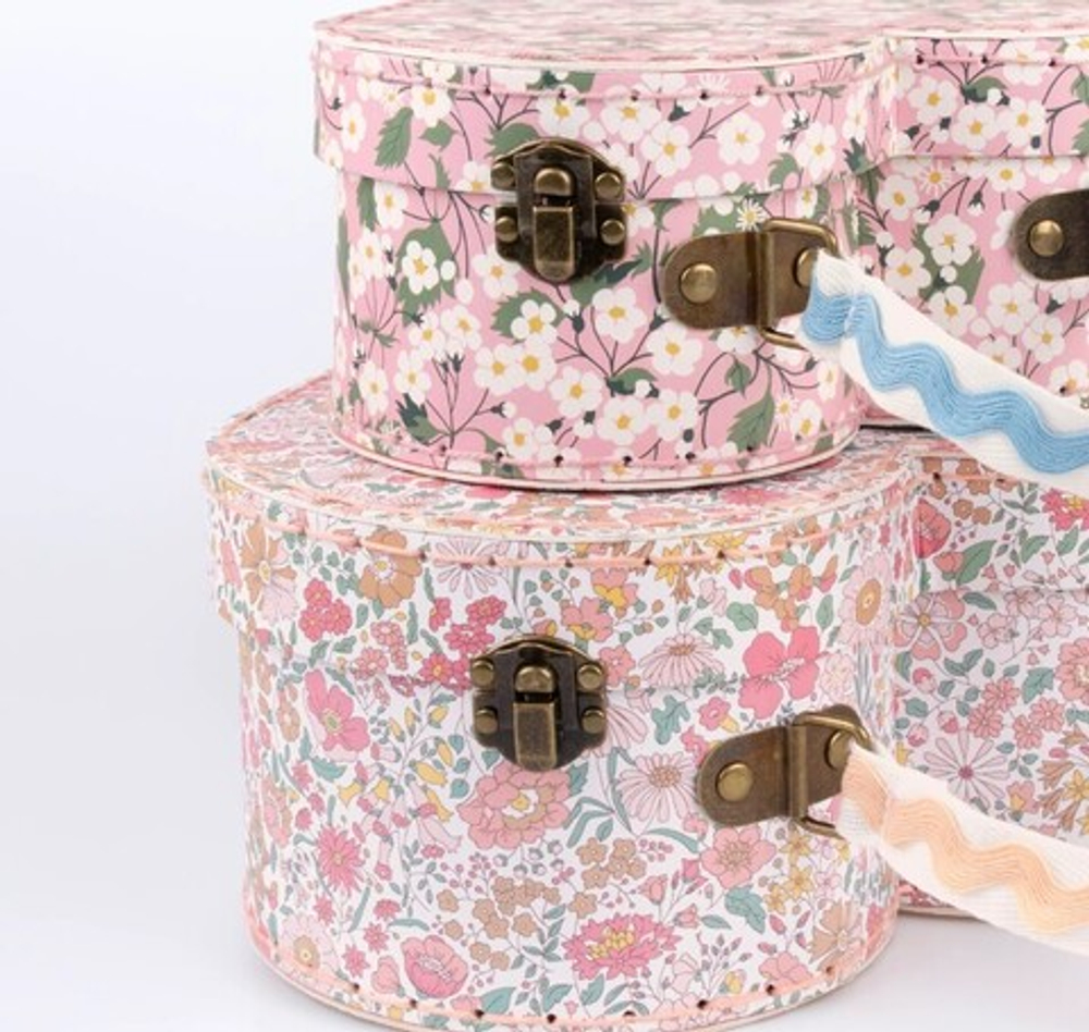 Набор чемоданов "Liberty of London" в форме сердца 2 шт.