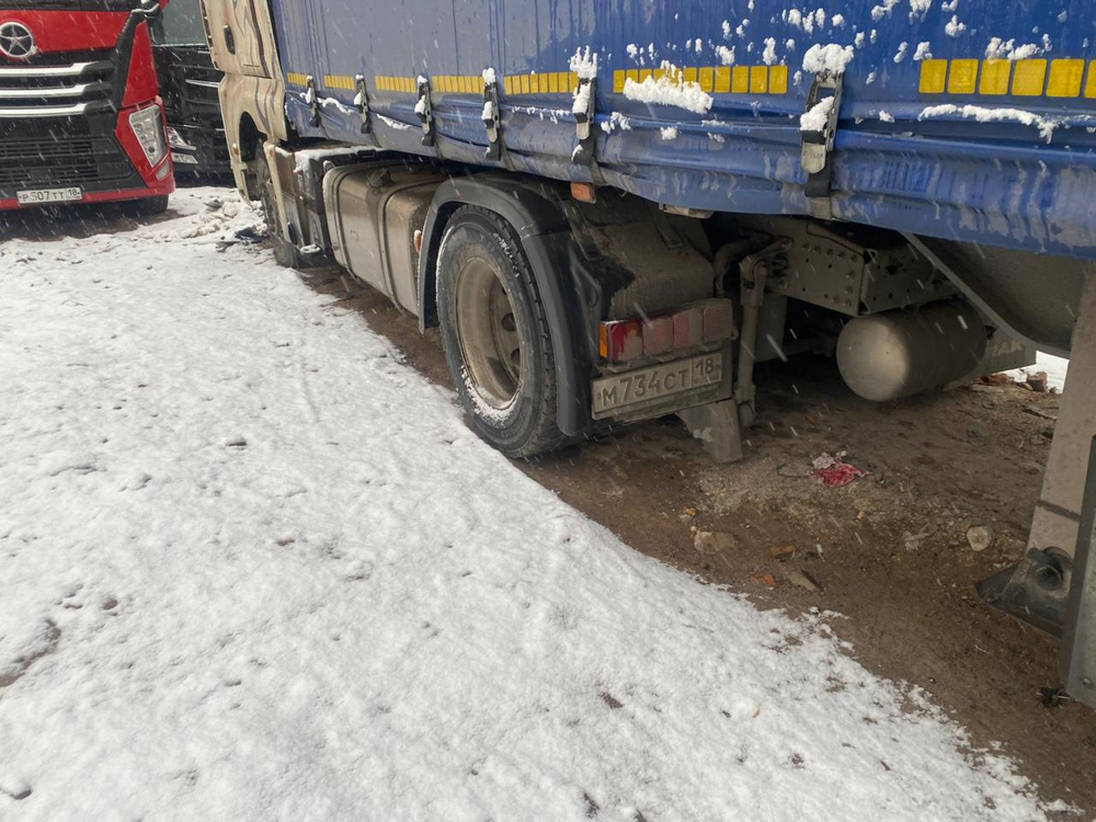 SITRAK C7H 4x2 Седельный тягач ZZ4186V391HE (Дизельный, 12,4 л, 480 л.с., AT)