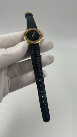 Часы Gucci