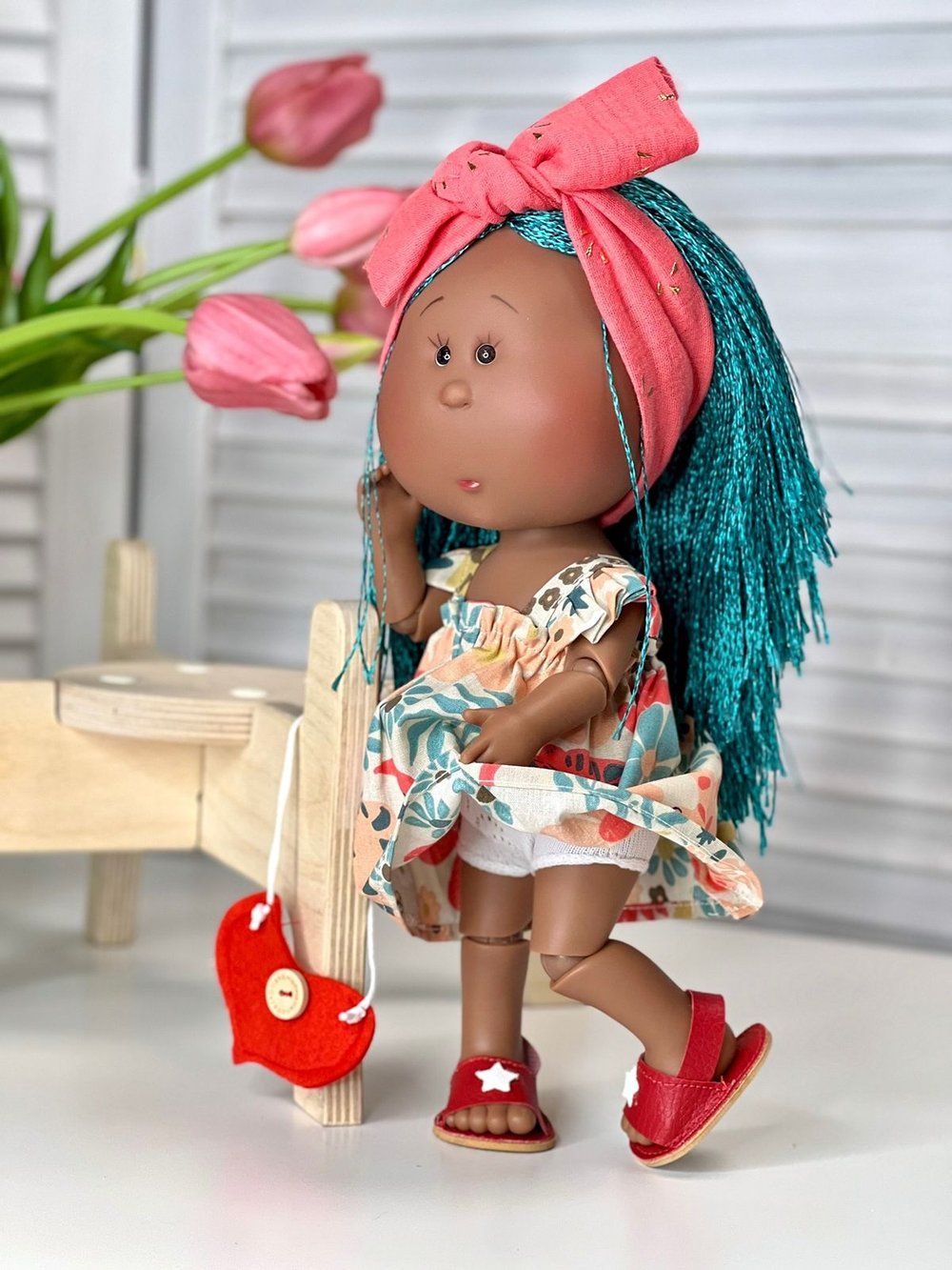 Кукла Nines виниловая 30см MIA шарнирная (3534K)