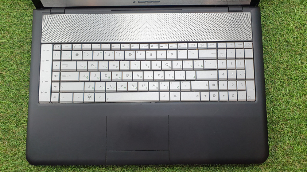 Ноутбук ASUS i7/8Gb/GT 555M 2Gb/FHD/  N75SF-V2G-TZ117V 90n69l528w1b89vd13au