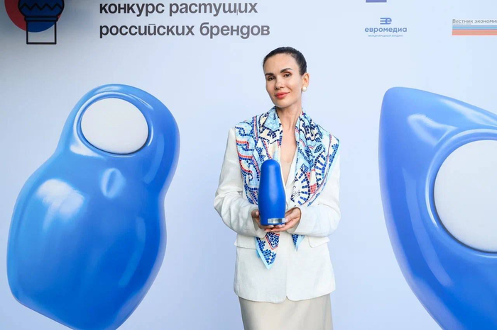 Бренд «Русские в моде» – победитель конкурса «Знай наших» в спецноминации Минкультуры РФ «Культурный код»!