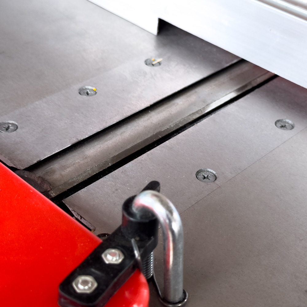 VISPROM CWM-200-3/220 Комбинированный деревообрабатывающий станок