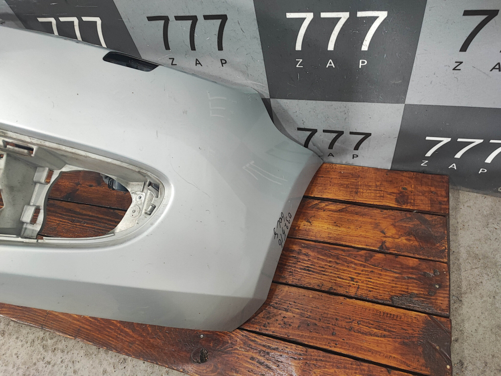 Бампер передний Volkswagen Golf 6 08-12 Б/У Оригинал 5K0807221