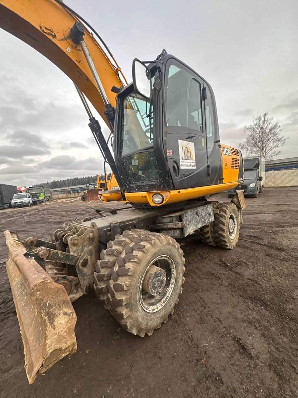 JCB JS160* Экскаватор колесный JS160W	(Дизельный, 4,4 л, 116 л.с., АТ)