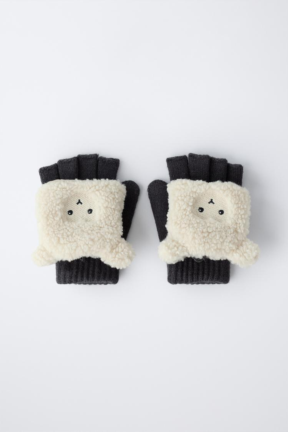 ZARA МИТЕНКИ С ВЫШИВКОЙ ОВЕЧКИ ИЗ ИСКУССТВЕННОЙ ОВЧИНЫ, СЕРЫЙ МЕЛАНЖ