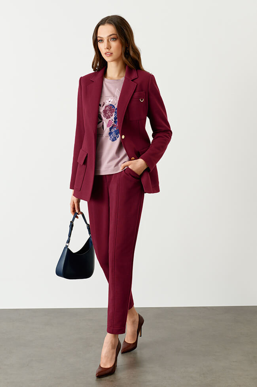 3926 Брюки женские (винный)