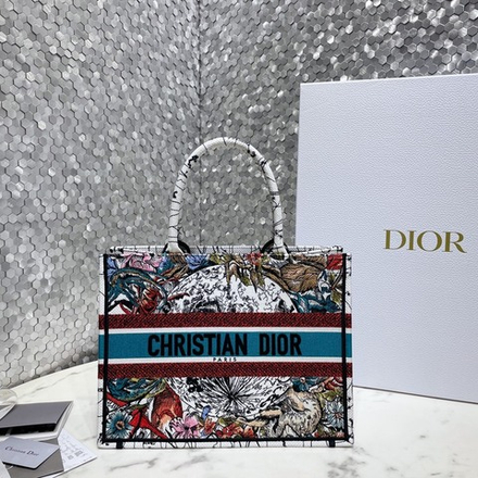 Christian Dior Book Tote 36 cm
