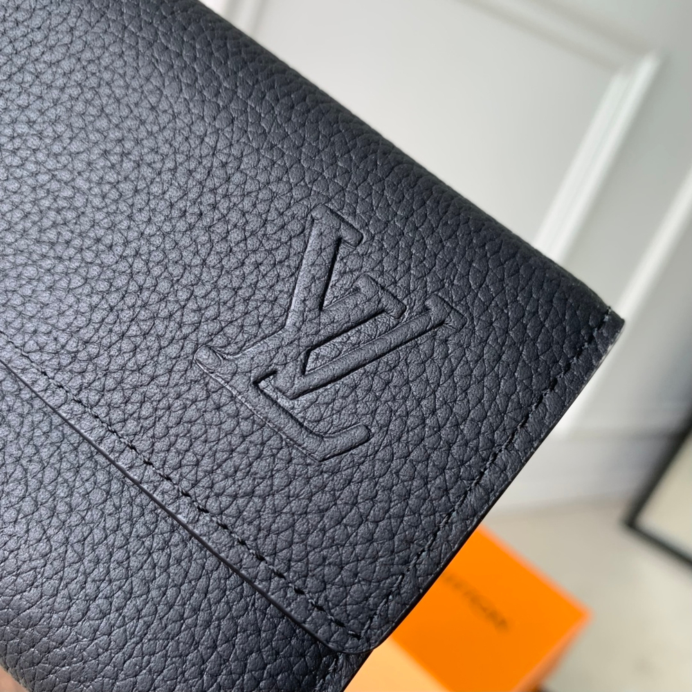 Louis Vuitton Victor Wallet