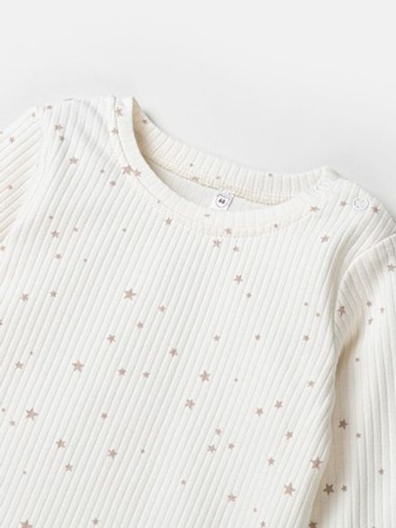 Лонгслив с волнистым краем "Бежевые звезды" в рубчик 0+