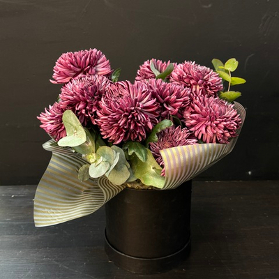 Бокс с хризантемой бигуди