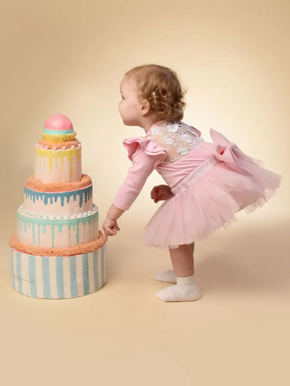 Боди с кружевной спинкой