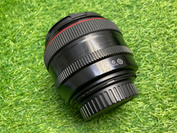 Canon EF 50mm 1.2L USM