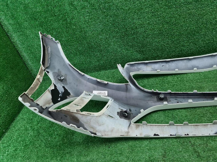 Бампер передний Mercedes C w205 (2018-2023) AMG