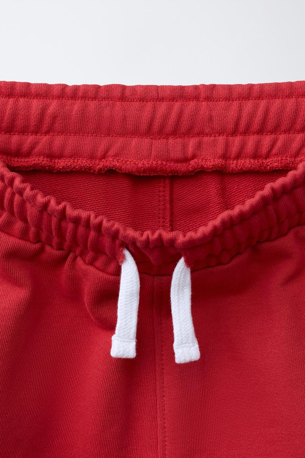 ZARA ШОРТЫ ИЗ МЯГКОЙ ТКАНИ NBA — CHICAGO BULLS, КРАСНЫЙ