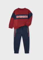 спортивный костюм