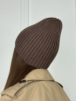 Шапка осенняя вязаная бини для прогулок и спорта