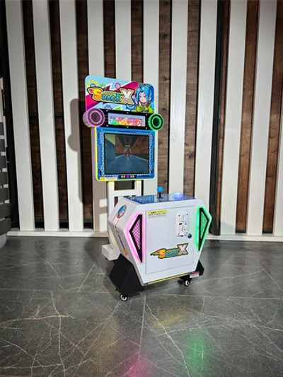 Автомат с видео игрой «Cosmo X»