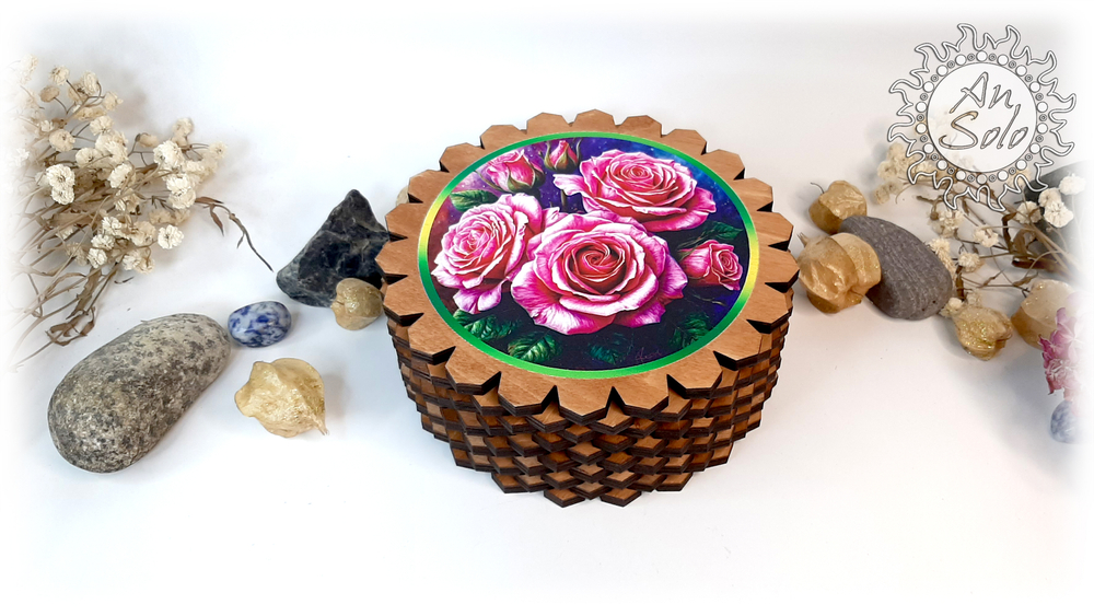 Большая деревянная шкатулка "Розовые розы"