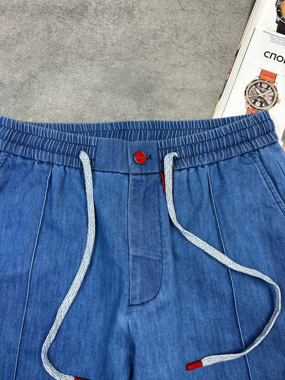Костюм Kiton