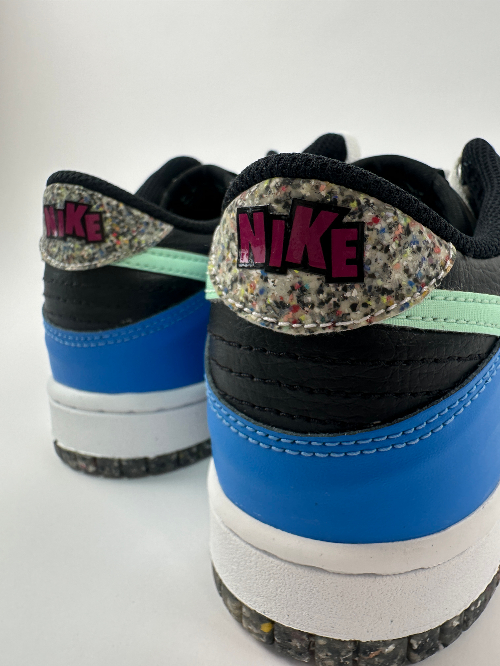 Кроссовки Nike Dunk Low SE