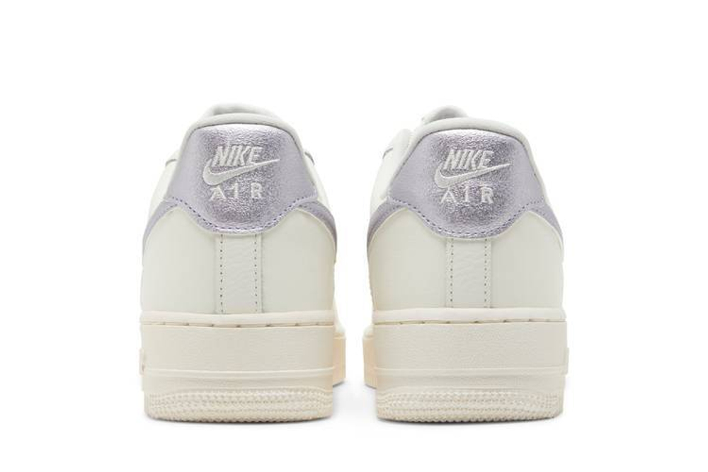 Кроссовки Nike Air Force 1 Low '07 "Metallic Purple" (Женская размерная сетка)
