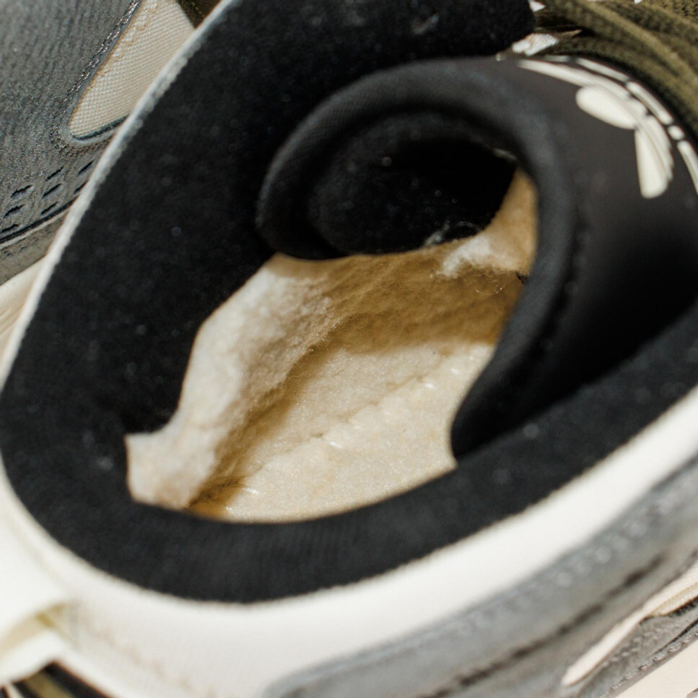 кроссовки Adidas ADI2000 Mid Grey / White Winter