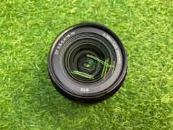 Sony DT 18-70mm 3.5-5.6