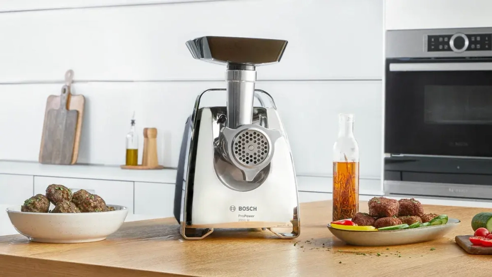 Мясорубка Bosch MFW 67440