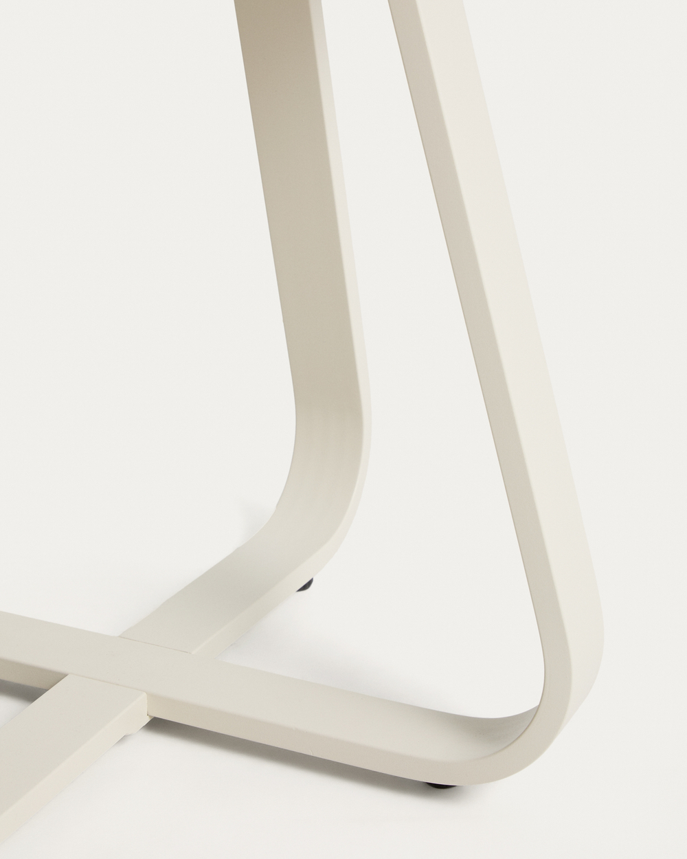 Уличный столик Tamaris из алюминия цвета экрю Ø48 см